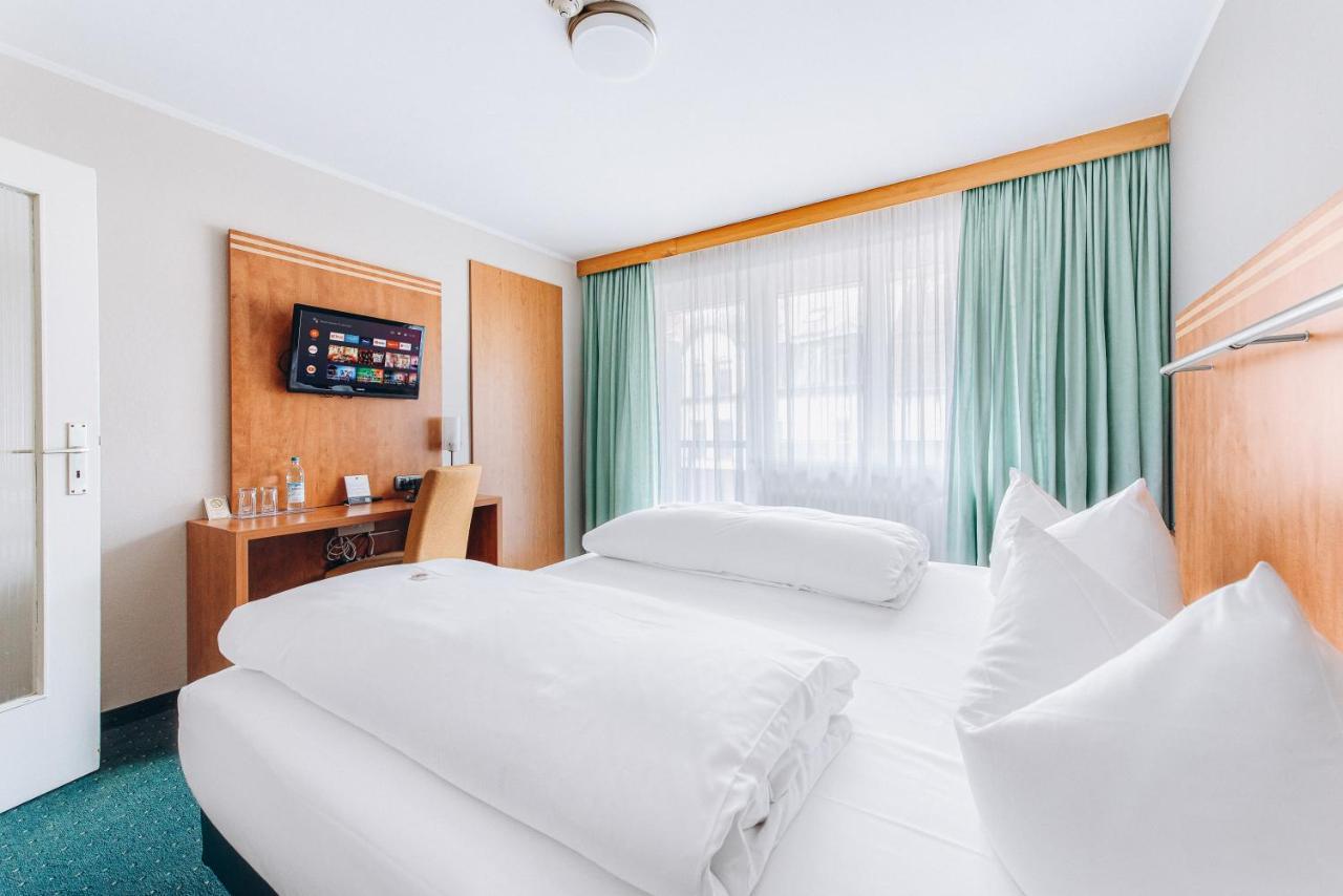 Double Room Balcony,1395843581:JPEG