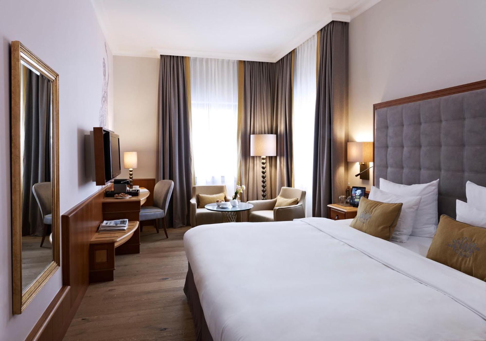 Deluxe Double Room,1663736404:JPEG