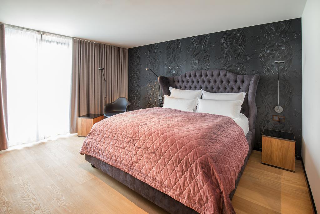 Double Room,413349231:JPEG