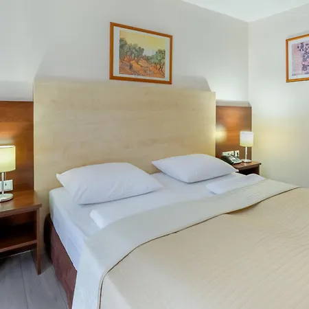 Hotel Astor-2